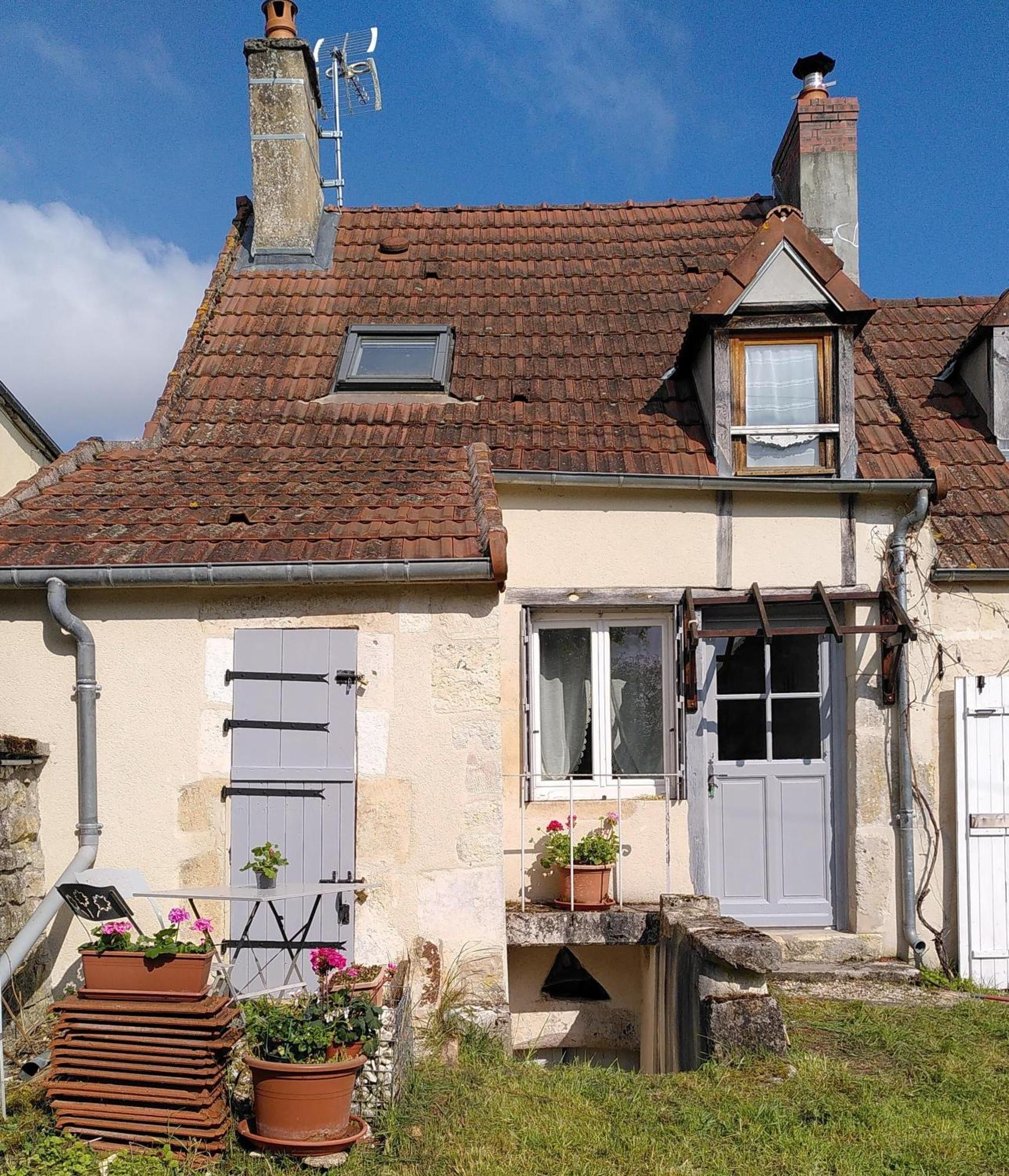 L'Atelier De Pierre 1-Bed Cottage In Pousseaux Exterior photo